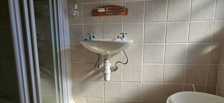5 Bedroom Property for Sale in Stilbaai Oos Western Cape